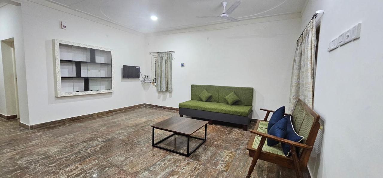 Homestay - Ac 3 Bhk Near Alrport Chennai Eksteriør bilde