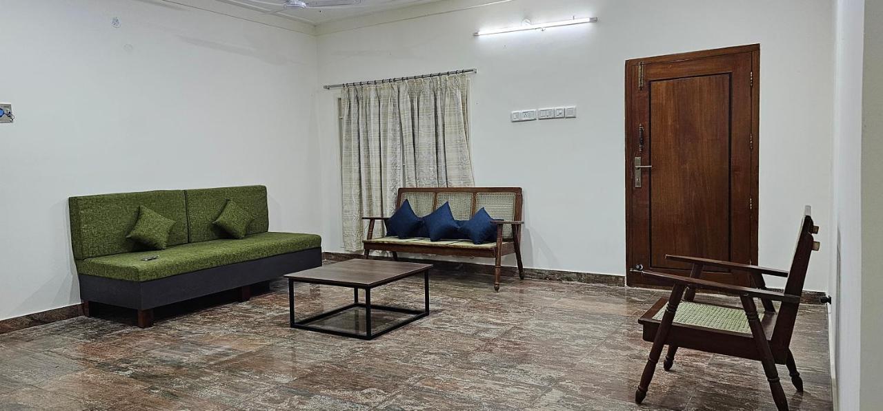 Homestay - Ac 3 Bhk Near Alrport Chennai Eksteriør bilde