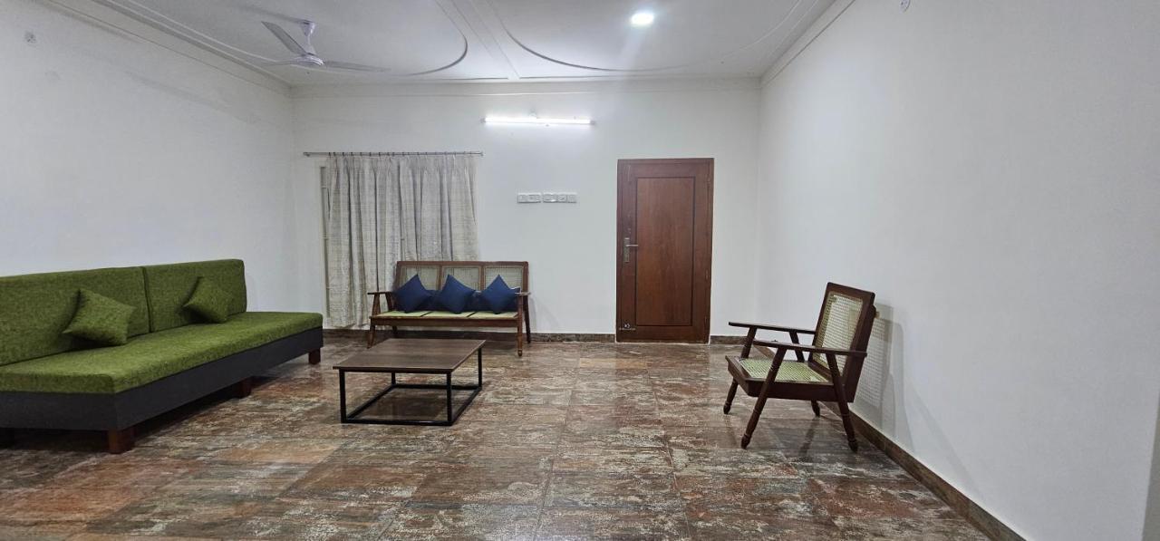 Homestay - Ac 3 Bhk Near Alrport Chennai Eksteriør bilde