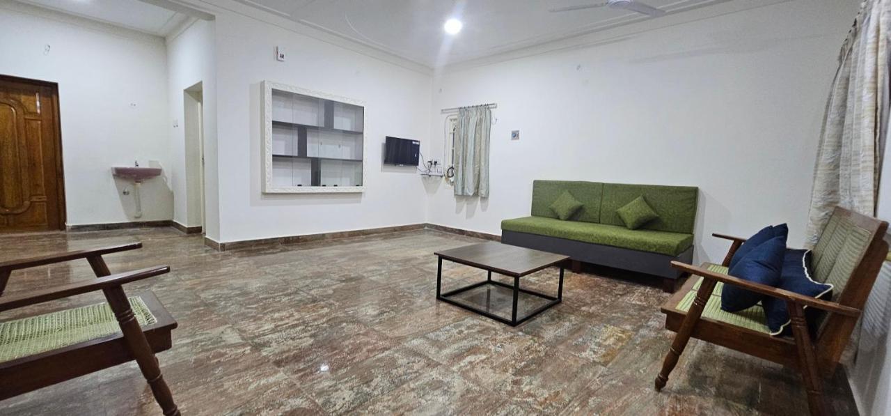Homestay - Ac 3 Bhk Near Alrport Chennai Eksteriør bilde